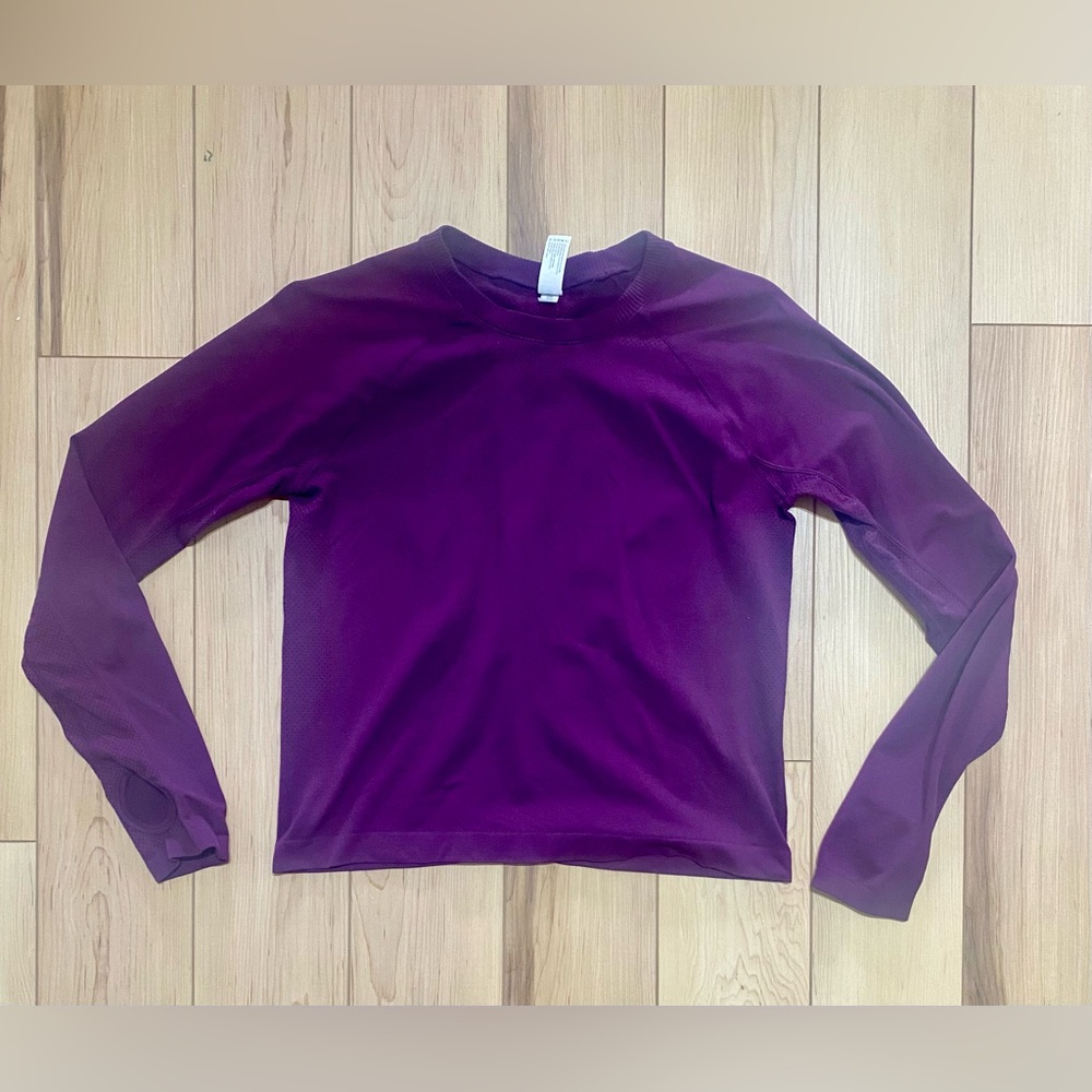 Yogalicious Lux Seamless Long Sleeve Top Size Large Dark Purple EUC